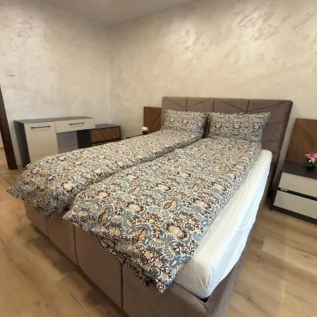 Апартаменты Diamond - Next To Grand Mall *