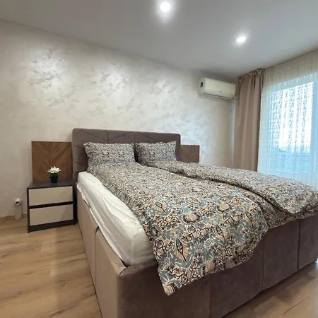 Diamond - Next To Grand Mall Варна