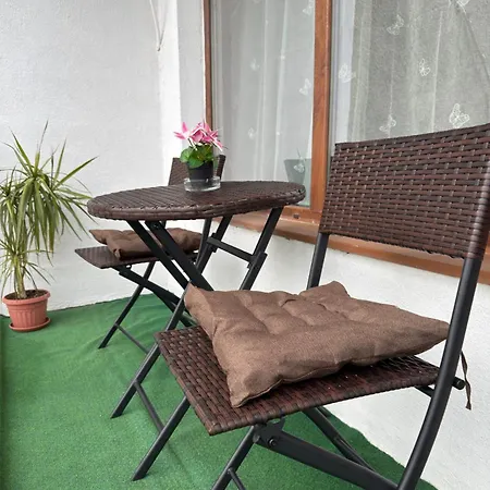 Diamond - Next To Grand Mall Апартаменты Варна