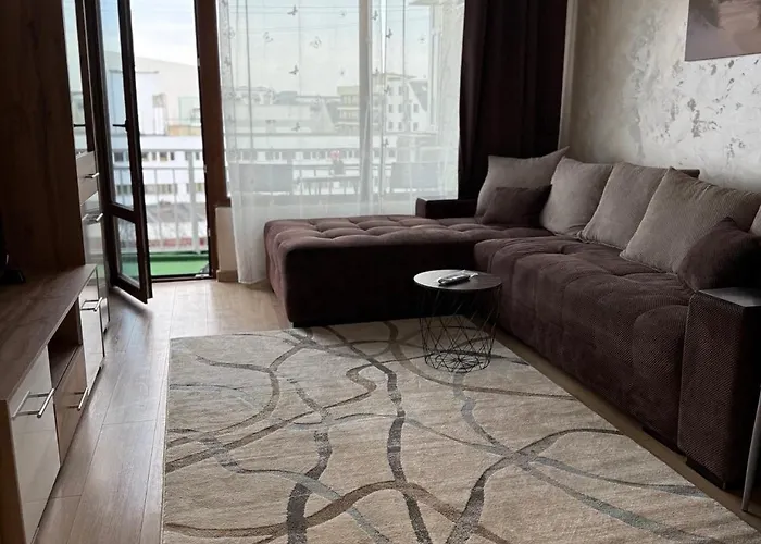 Diamond - Next To Grand Mall Апартаменты Варна