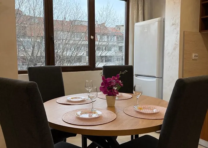 Diamond - Next To Grand Mall Апартаменты *