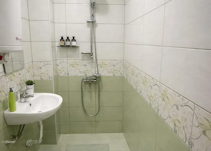 Апартамент Diamond - Next To Grand Mall *